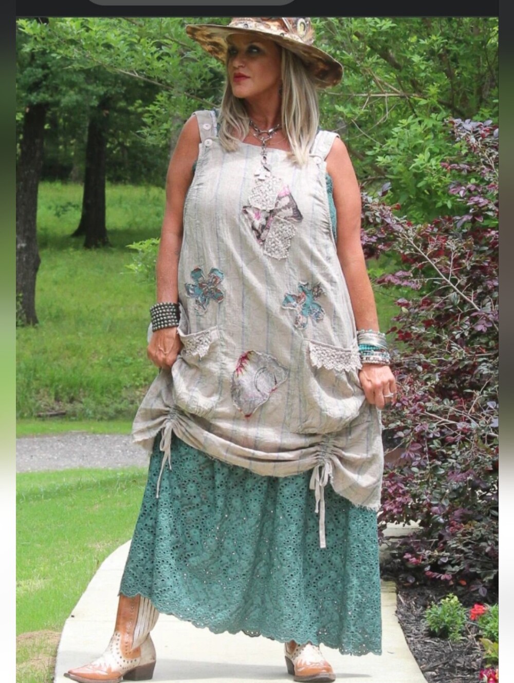 New Eye See You Dress - Emerald - By Jaded Gypsy - Eyelet Lace - Picture 2 of 4